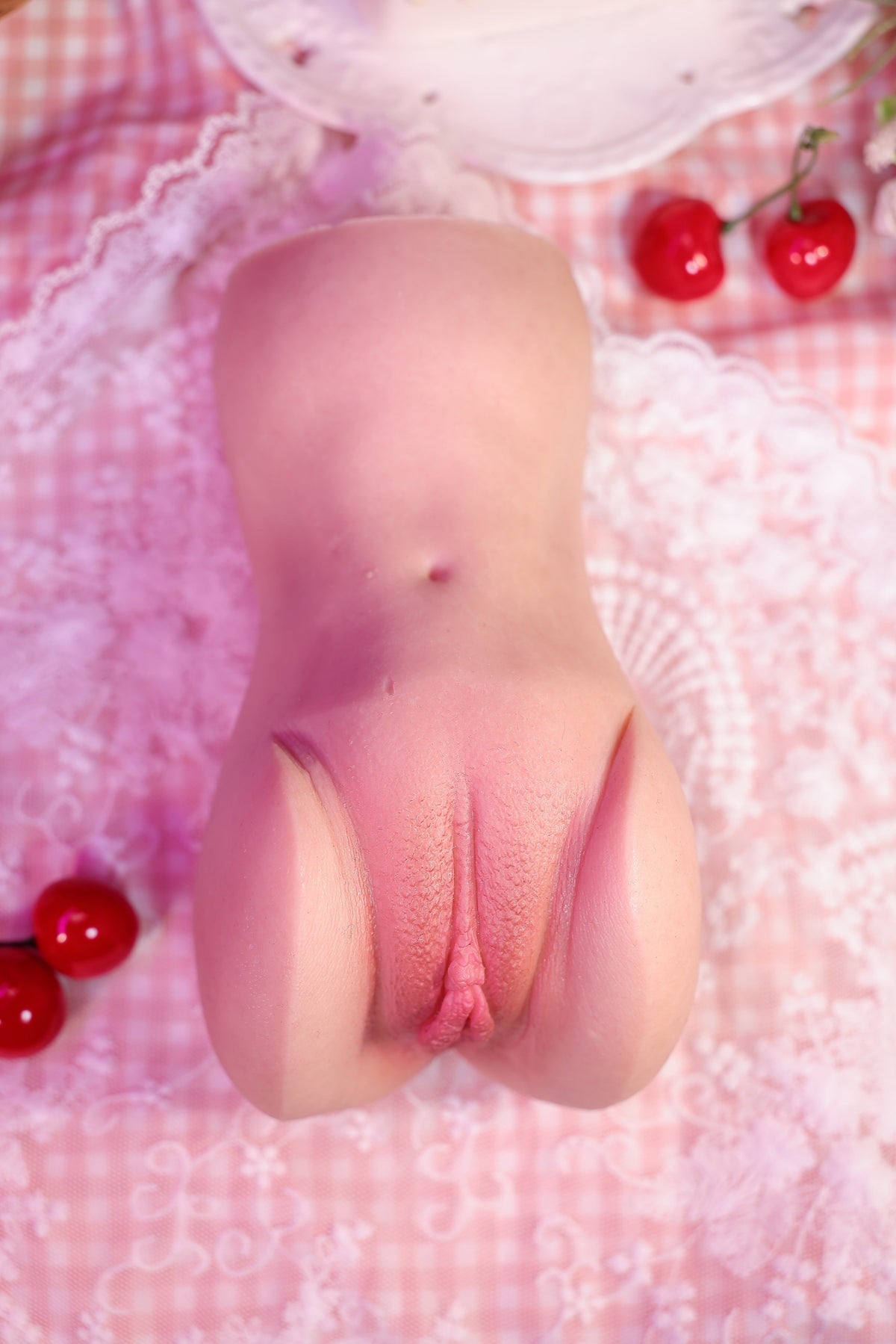 RealVagina Avery 2.64LB Realistic Skin Texture Pocket Pussy Sex Toy - RealVagina