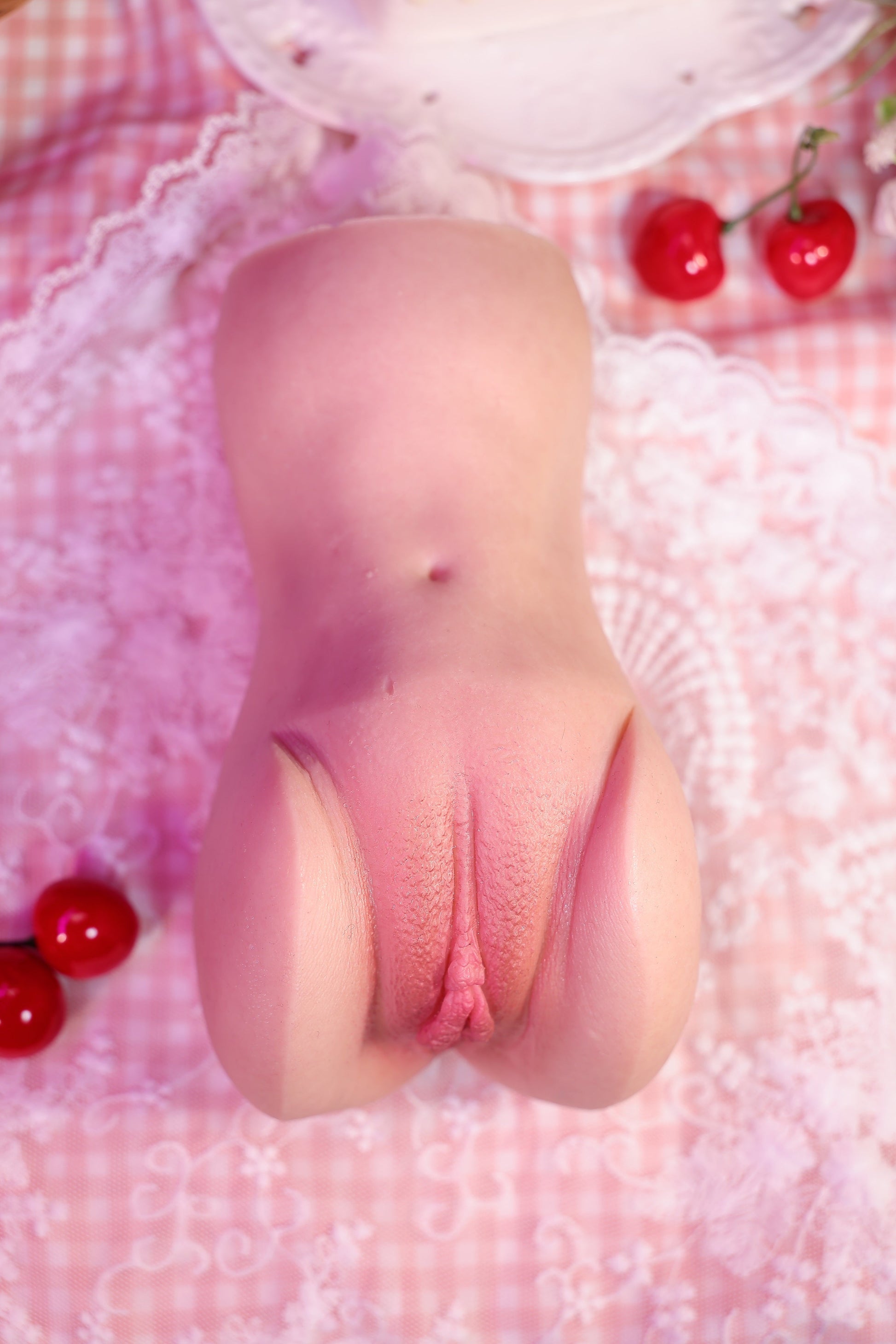 RealVagina Avery 2.64LB Realistic Skin Texture Pocket Pussy Sex Toy - RealVagina